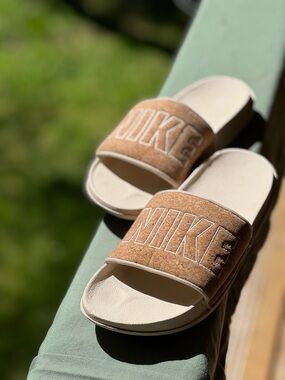 Nike Offcourt Cork Slides